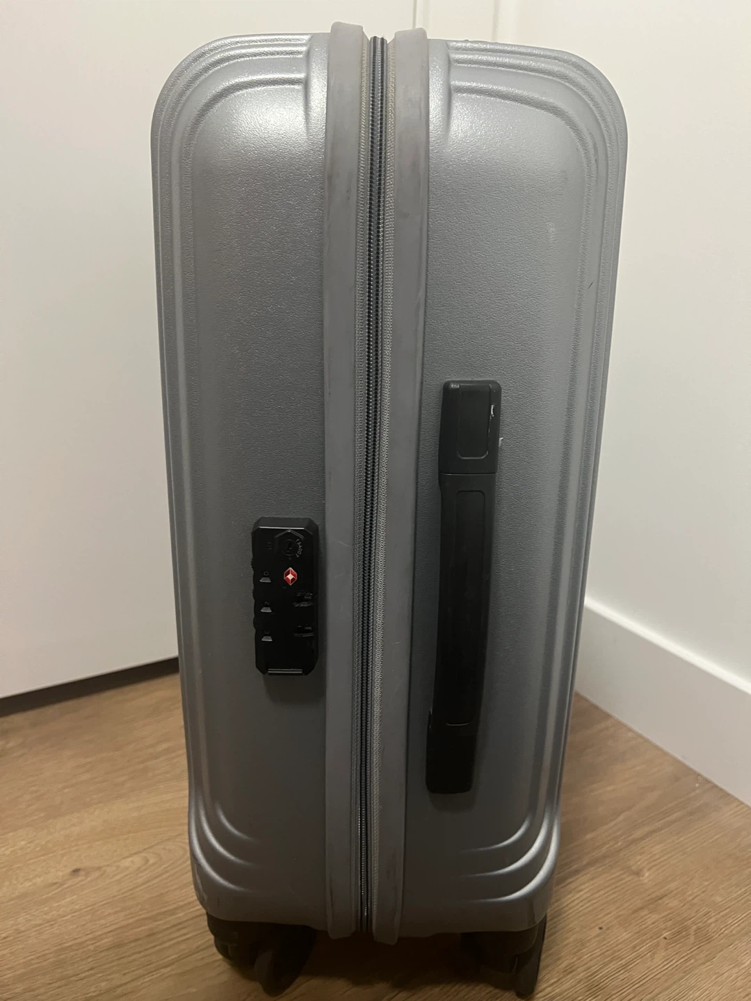 John Lewis Silver Suitcase - photo 2