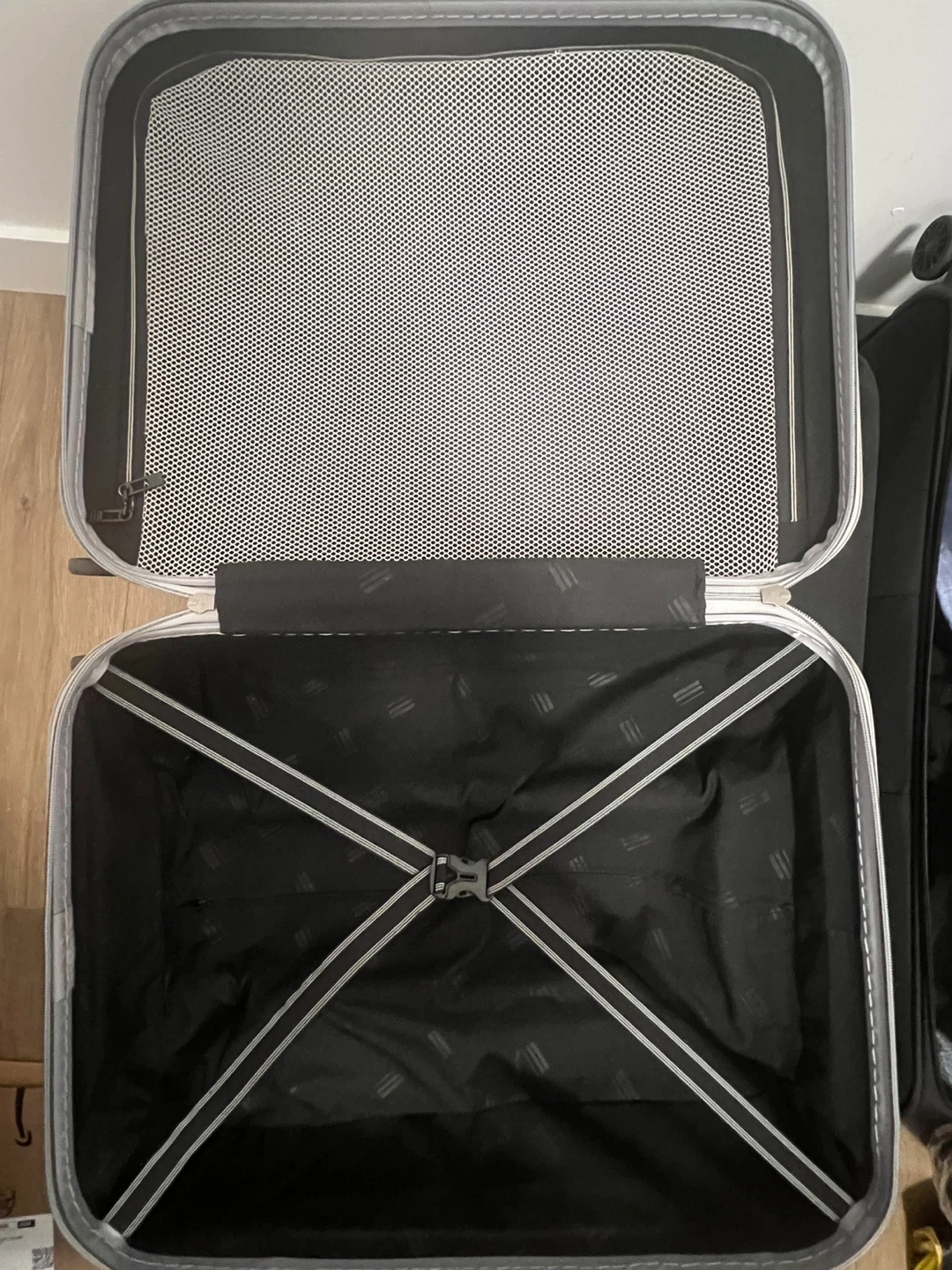John Lewis Silver Suitcase - photo 5