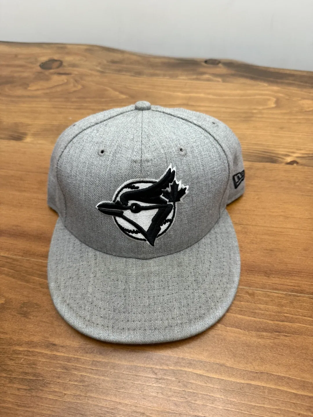 New Era Toronto Blue Jays Fitted Hat - Size 7 1/4