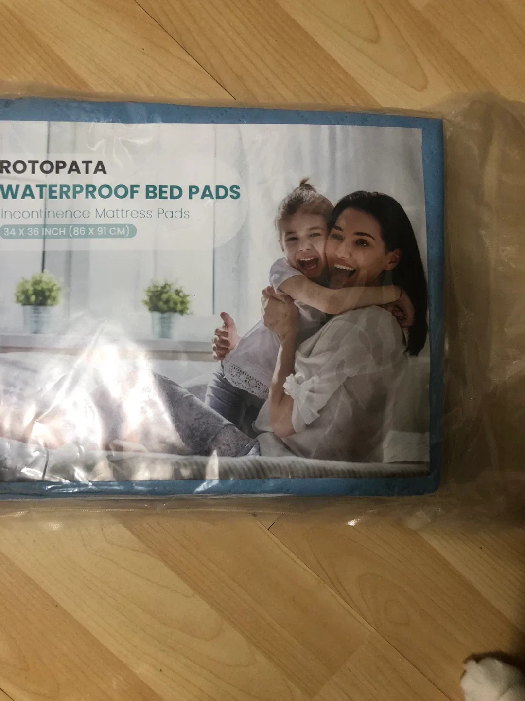 Rotopata Waterproof Bed Pads 34x36 Inch thumbnail