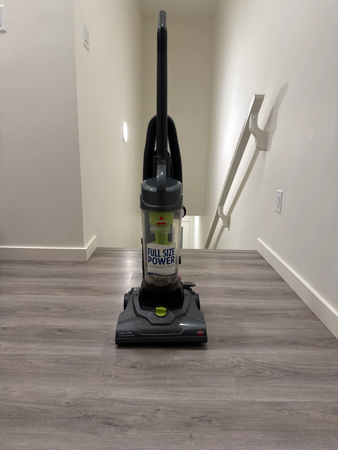 Bissell AeroSwift Full Size Power Lightweight Vacuum
