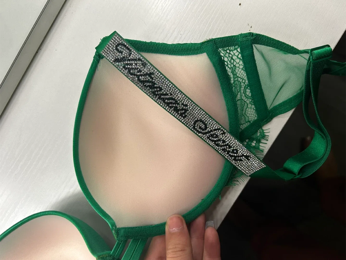 RARE NWT VS Green Lace Shine Strap Bombshell Bra 30DD image indicator(5)