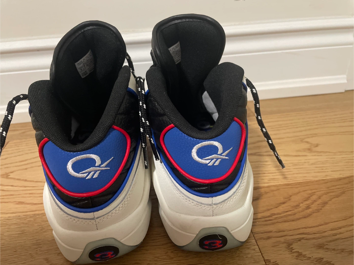 Reebok Question Mid Basketball Shoes, Size US 8 - photo 3