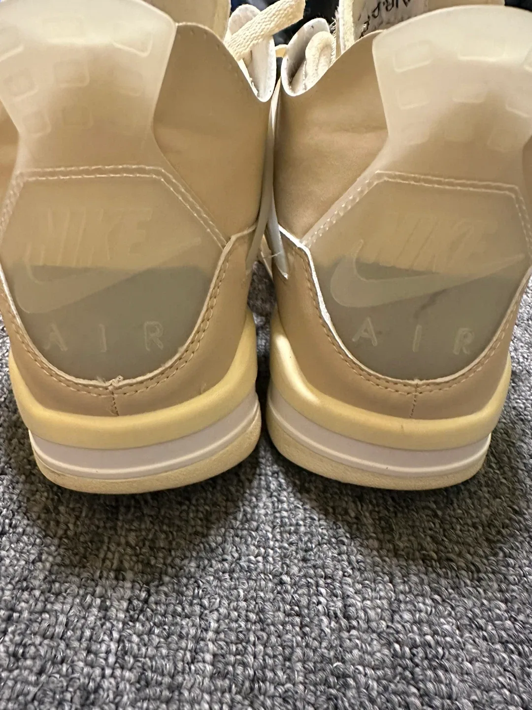 Nike Air Jordan 4 Retro Off-White Sail image indicator(4)