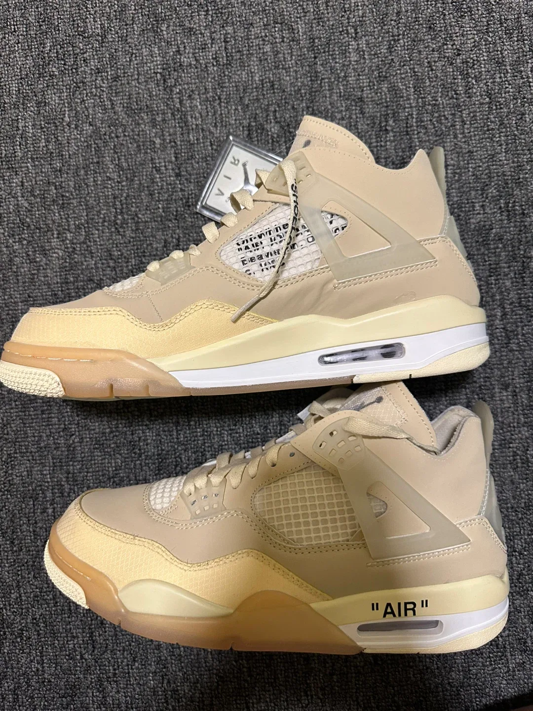 Nike Air Jordan 4 Retro Off-White Sail image indicator(2)