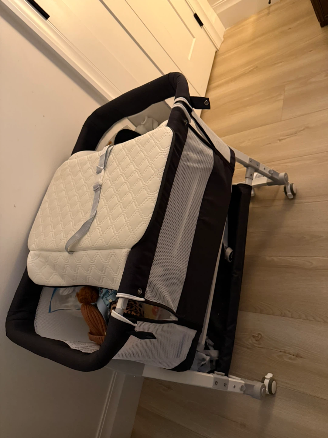 Bassinet - Black and White - photo 5