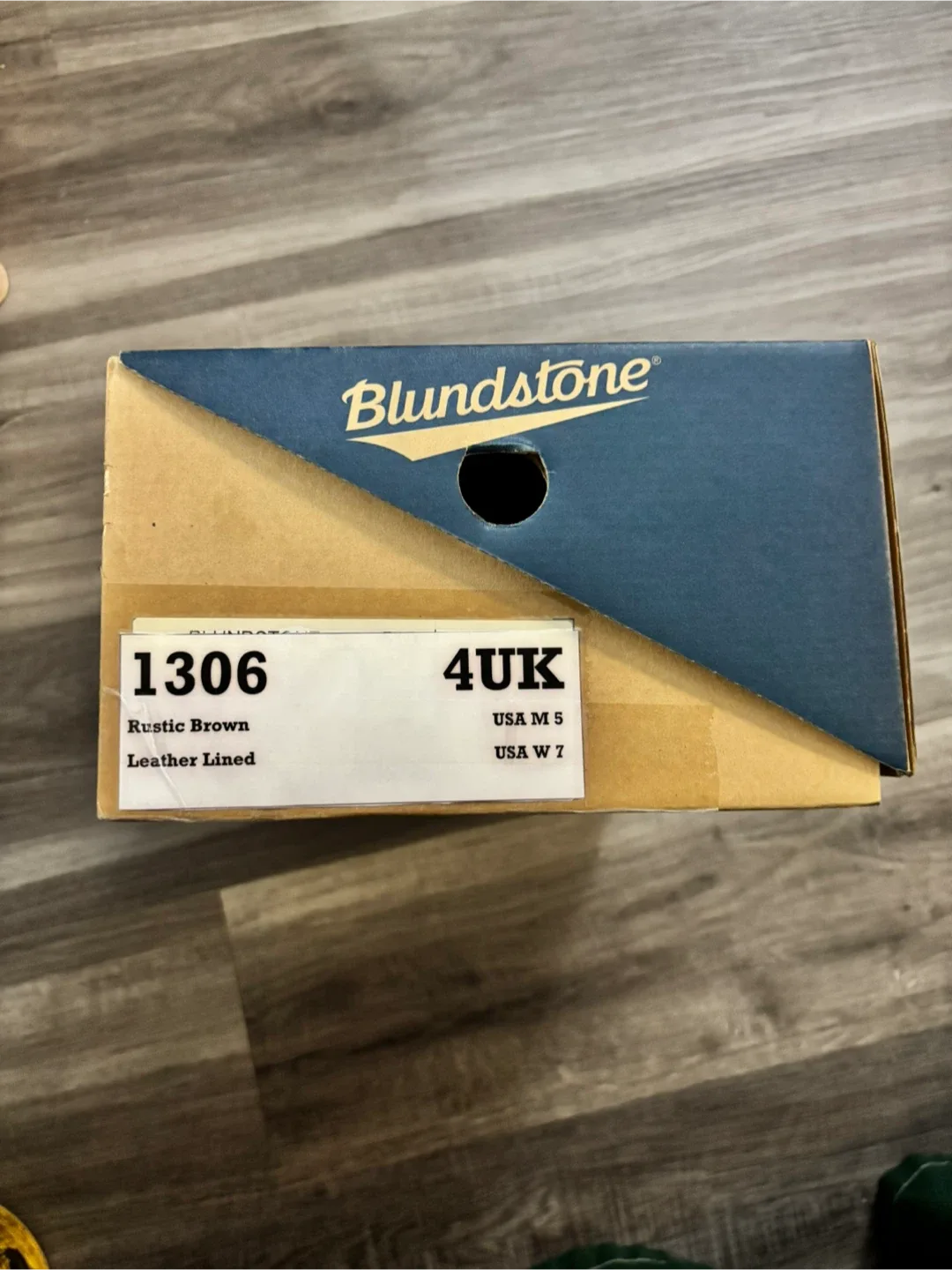 Size 7 — Blundstone Rustic Brown Leather Lined Boots image indicator(2)