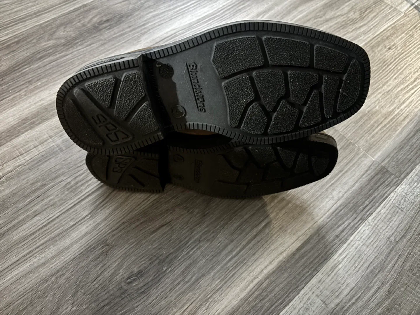 Size 7 — Blundstone Rustic Brown Leather Lined Boots image indicator(3)