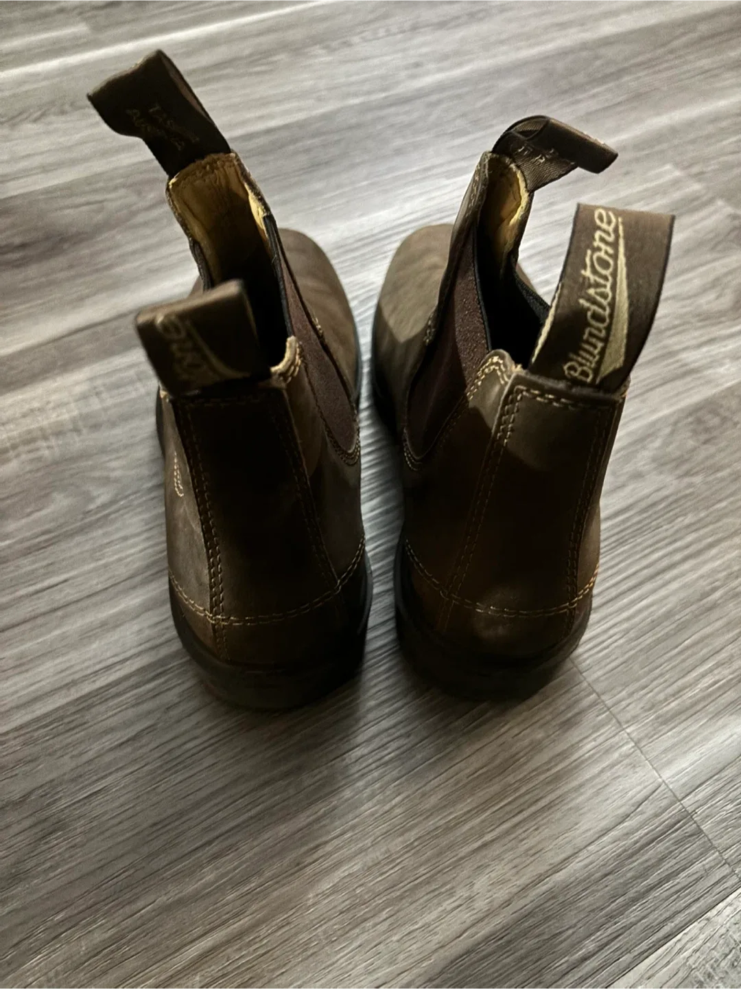 Size 7 — Blundstone Rustic Brown Leather Lined Boots image indicator(6)