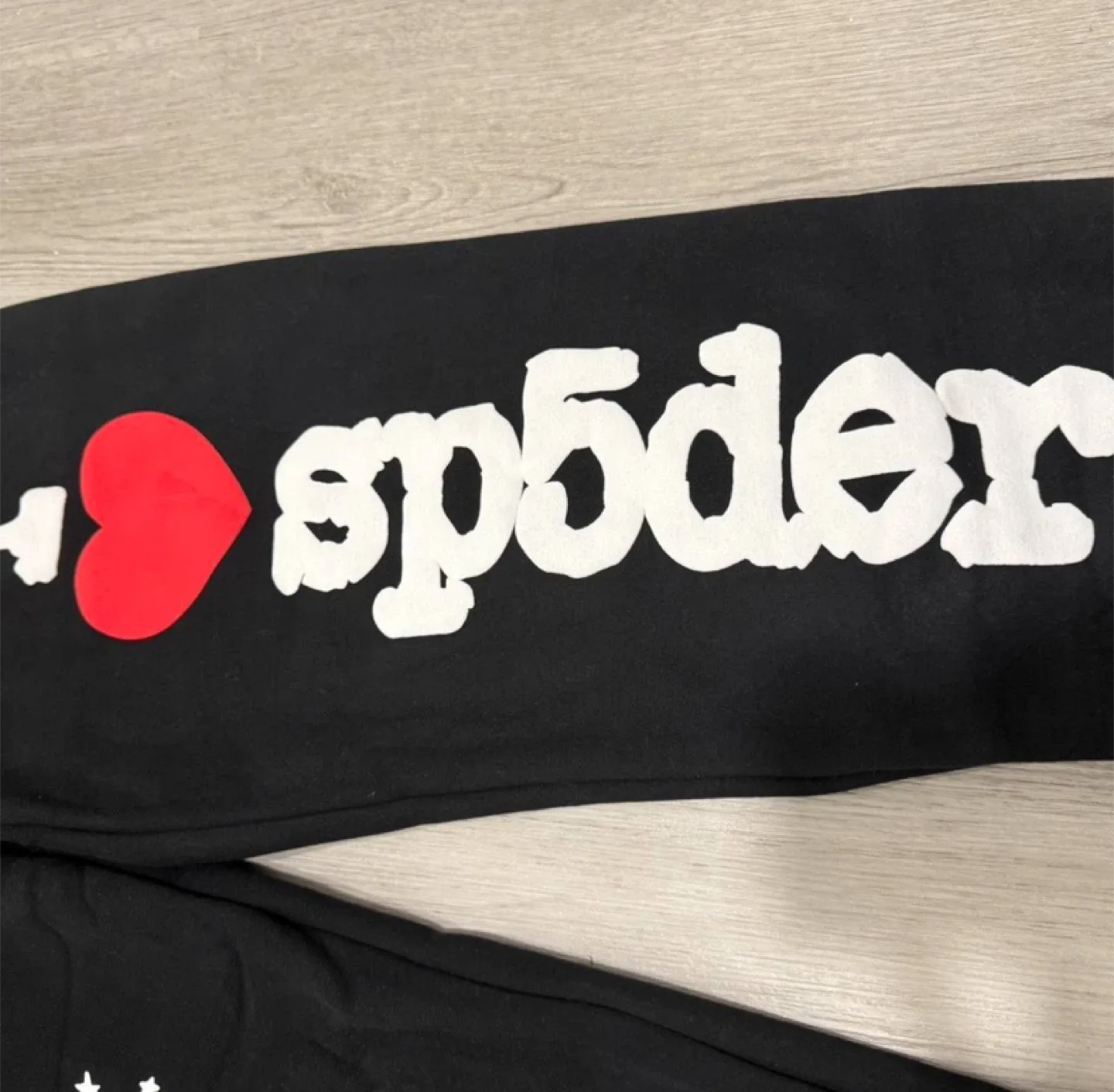 Sp5der “I Heart Sp5der” Black Sweatpants – All Sizes image indicator(3)