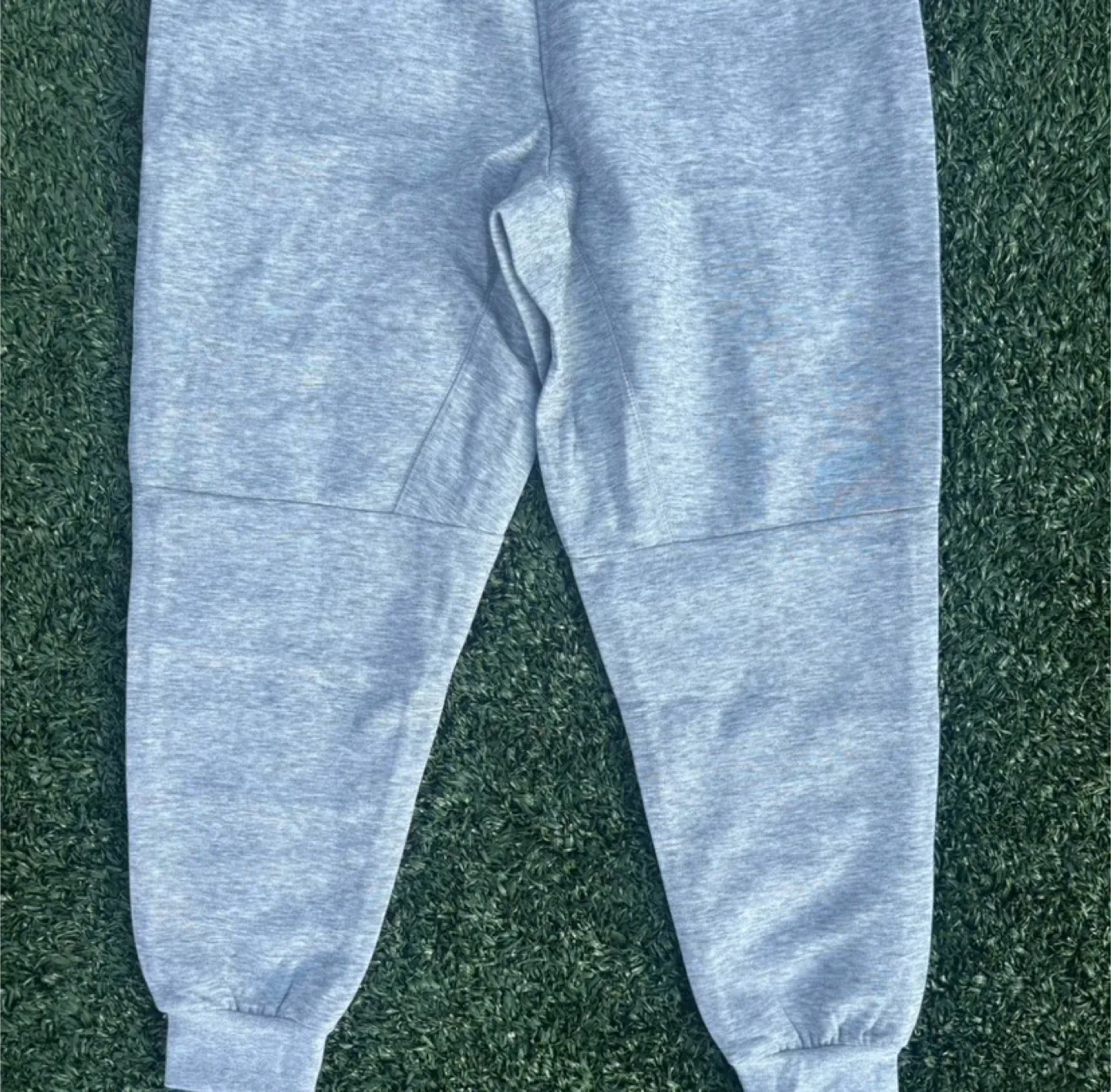 Nike Tech Fleece Full Zip Hoodie & Joggers Tracksuit Grey image indicator(6)