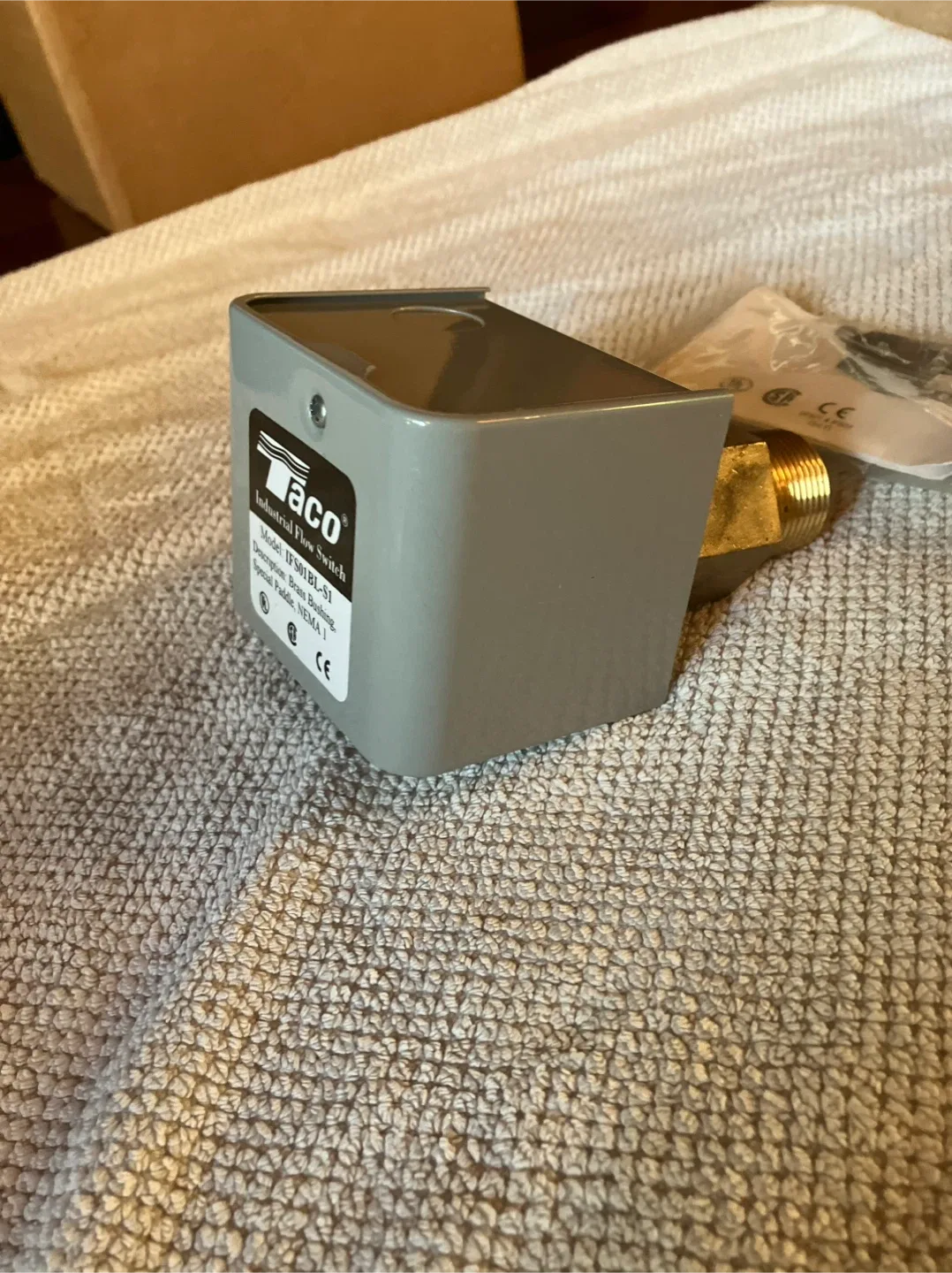 Taco Industrial Flow Switch IFS01BL-S1 thumbnail