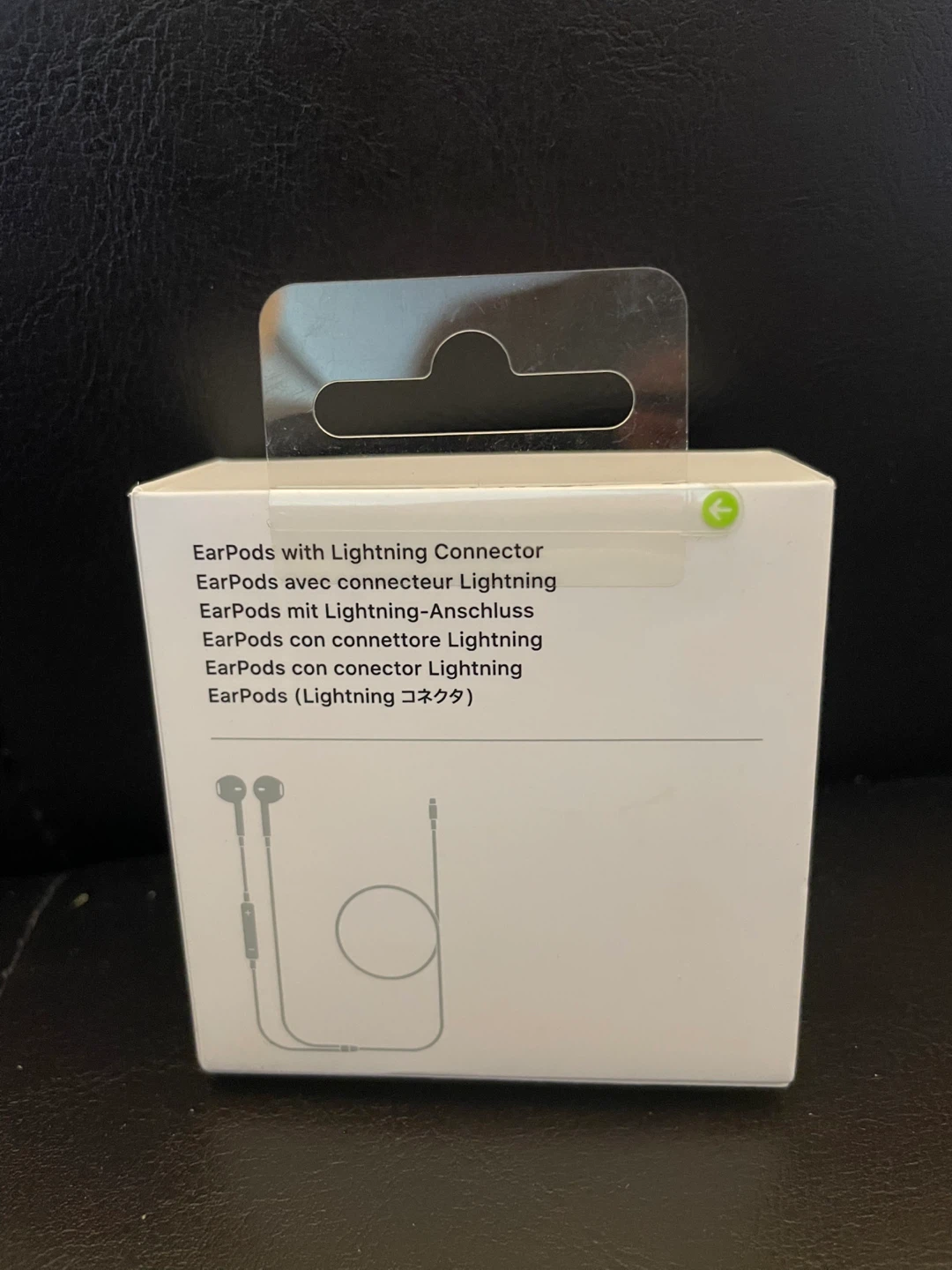 New Apple EarPods with Lightning Connector - photo 2