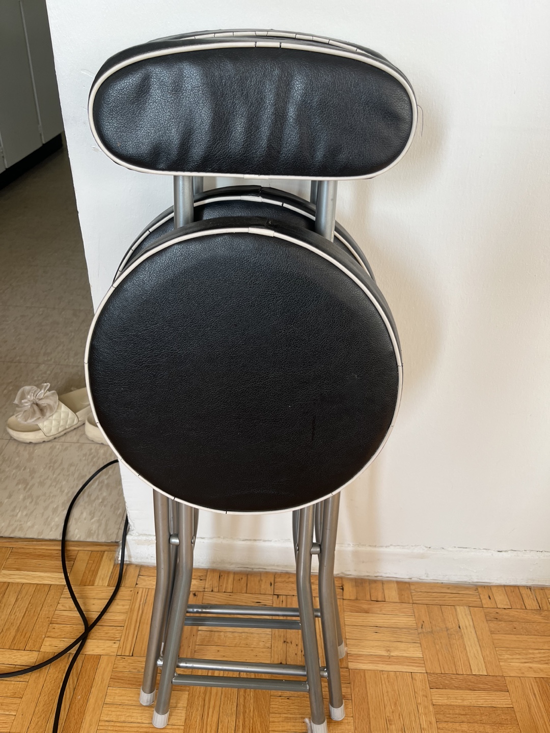 Set of 4 Folding Chairs - Black & Chrome