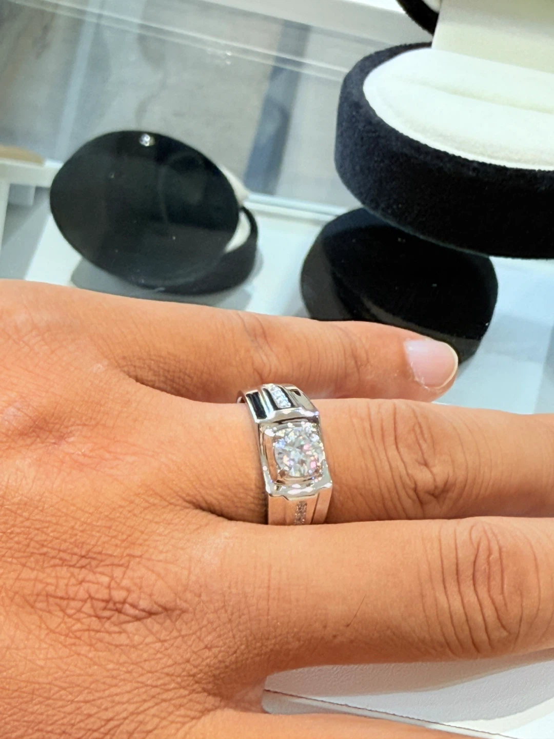 1 carat 925 sterling silver moissanite ring - photo 5
