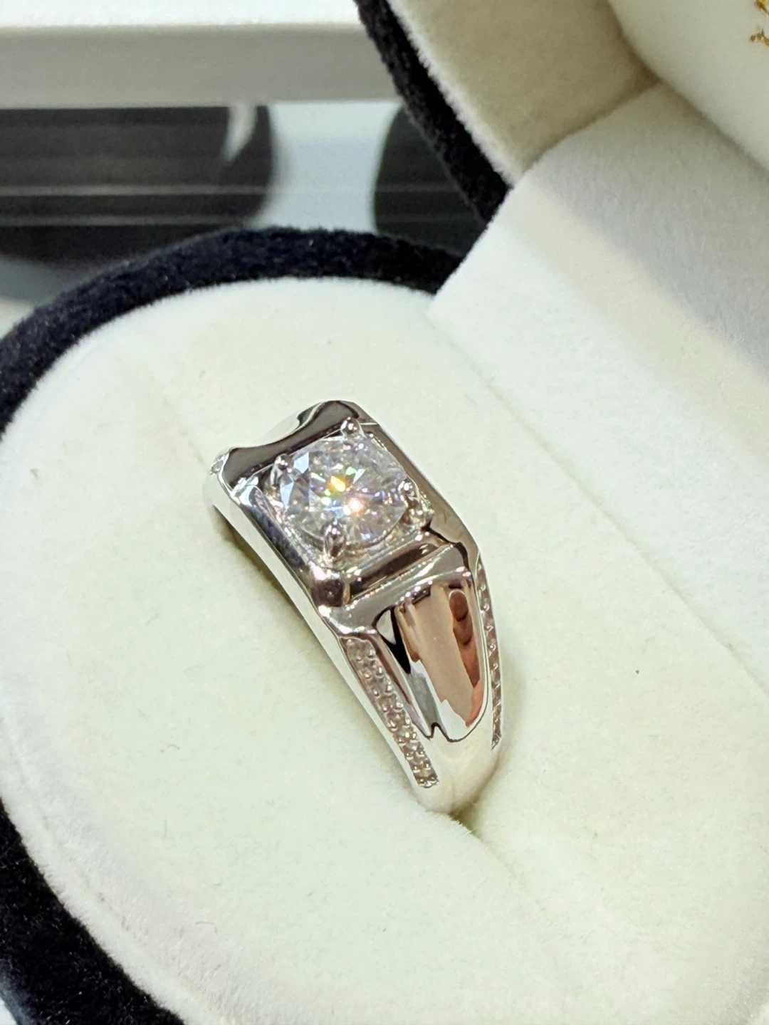 1 carat 925 sterling silver moissanite ring - photo 4