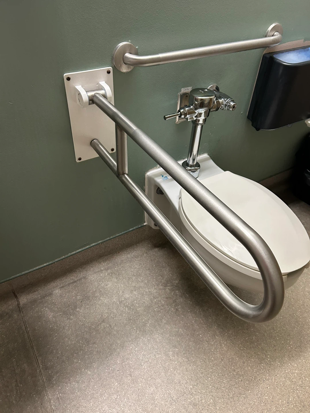VEDOU Toilet Grab Bar - Safety Hand Rail - photo 3