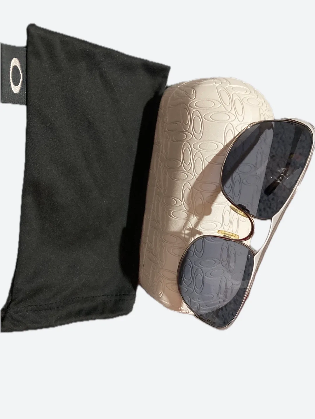 Oakley Sunglasses with Case & Pouch image indicator(2)