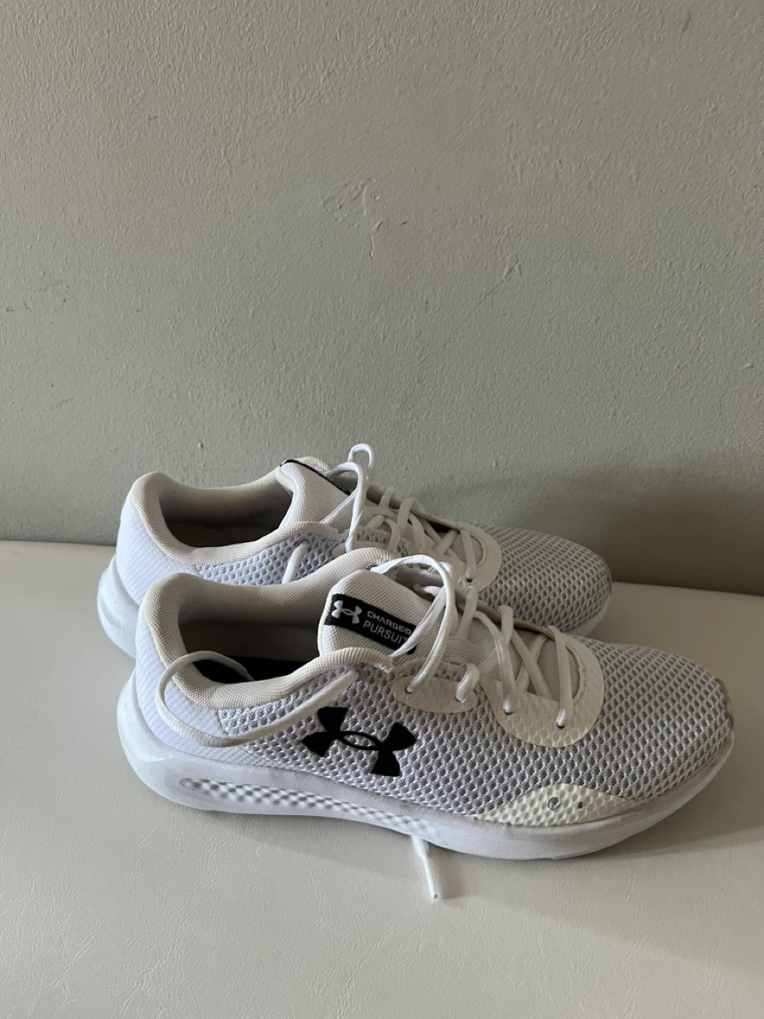 @ Pair of Under Armour Running Shoes Size 11 - photo 2