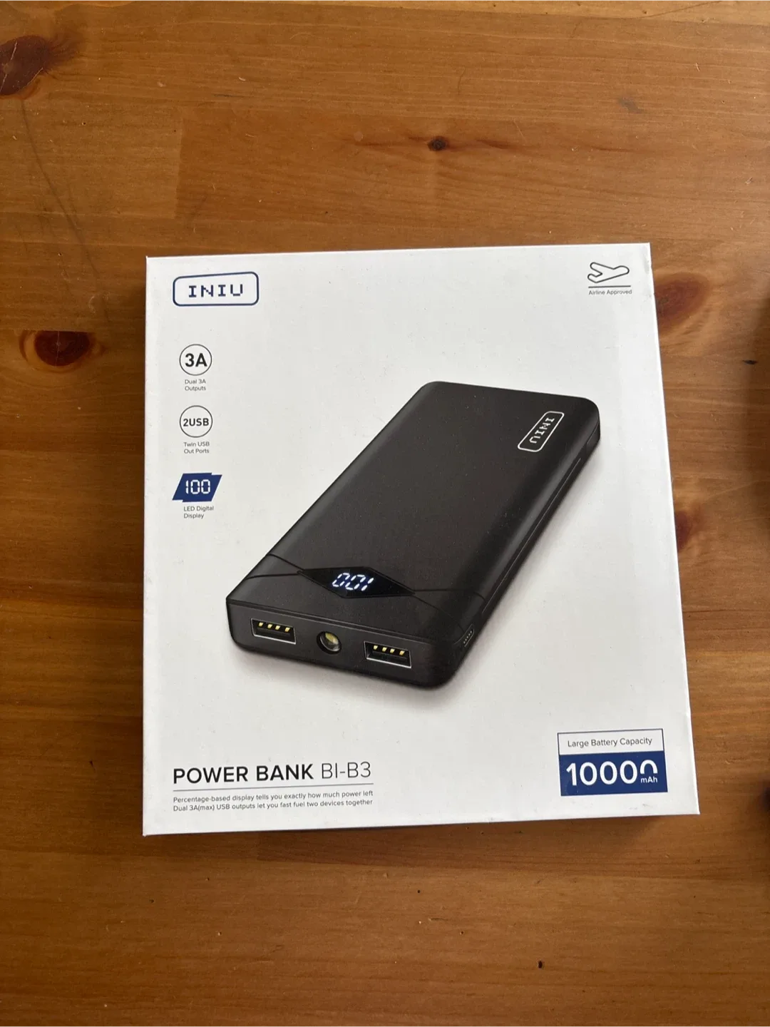 INIU Portable Charger 10000mAh - New in Box thumbnail