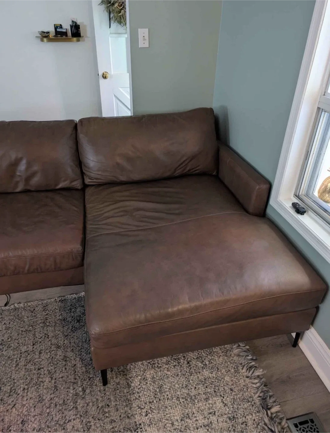 Large leather sectional sofa - right hand chaise image indicator(5)