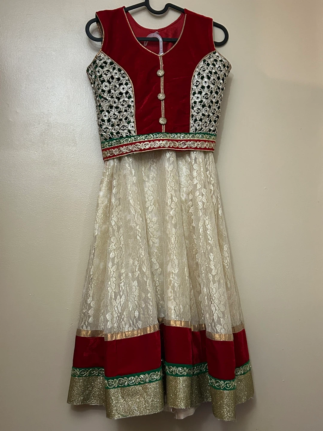 Glamorous Girls Gold Lehenga {size 32} - photo 3