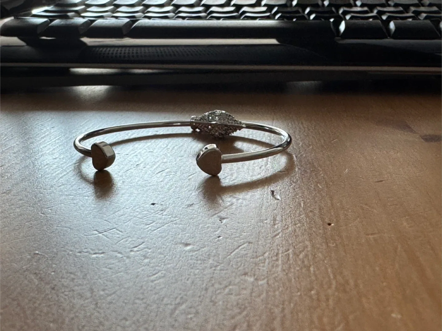 Silver Tone Bangle Bracelet with Star Charm image indicator(3)