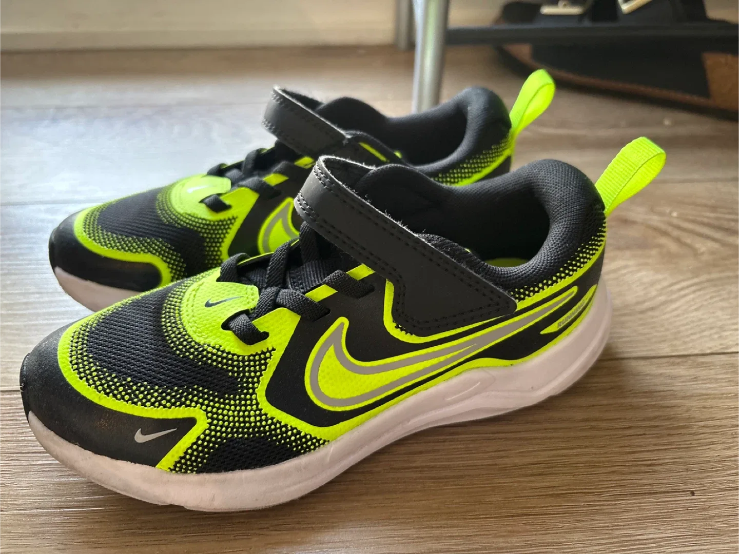 Nike Downshifter 12 Kids' Running Shoes - Size 11 thumbnail