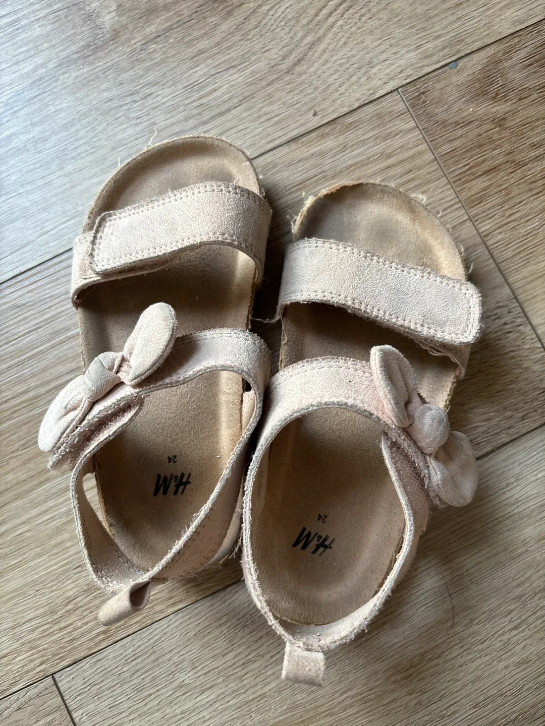 H&M Sandals - Size 8 toddler thumbnail