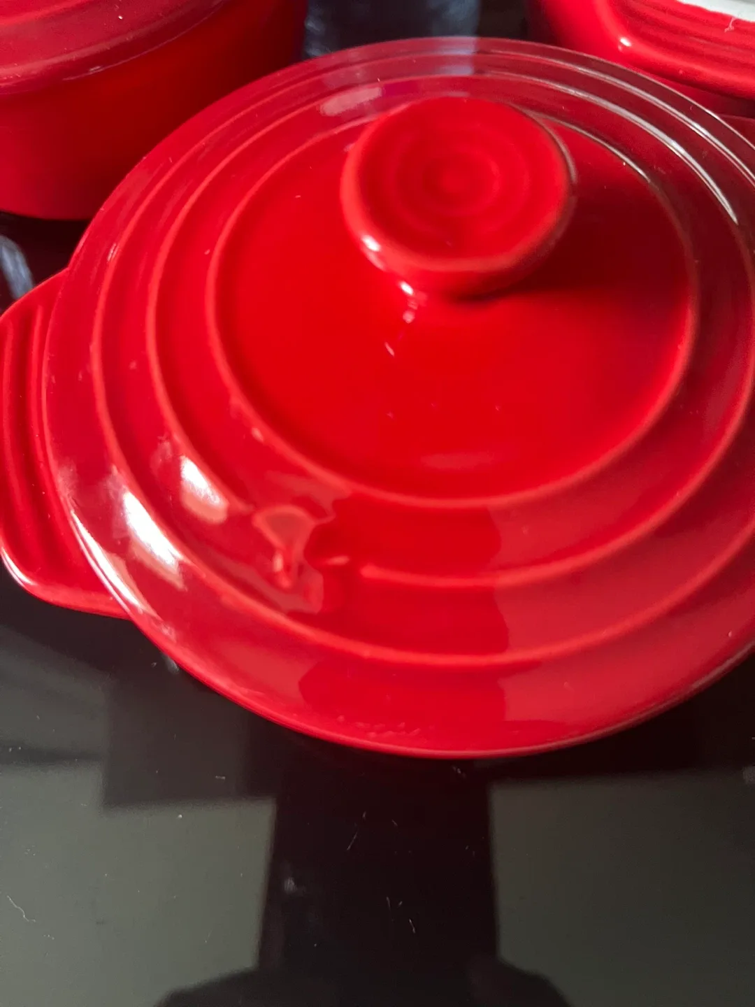 Red Ramekins with Lids - Set of 4 image indicator(2)