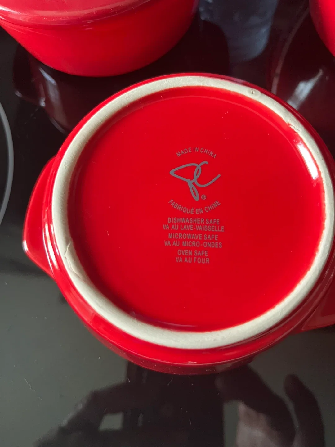 Red Ramekins with Lids - Set of 4 image indicator(3)