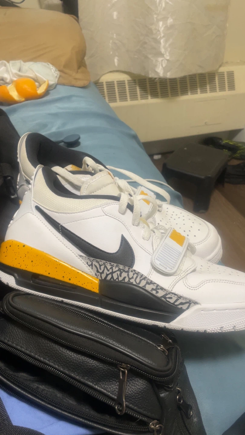 Nike Air Jordan 312 Legacy retro White/Black/Yellow - photo 2