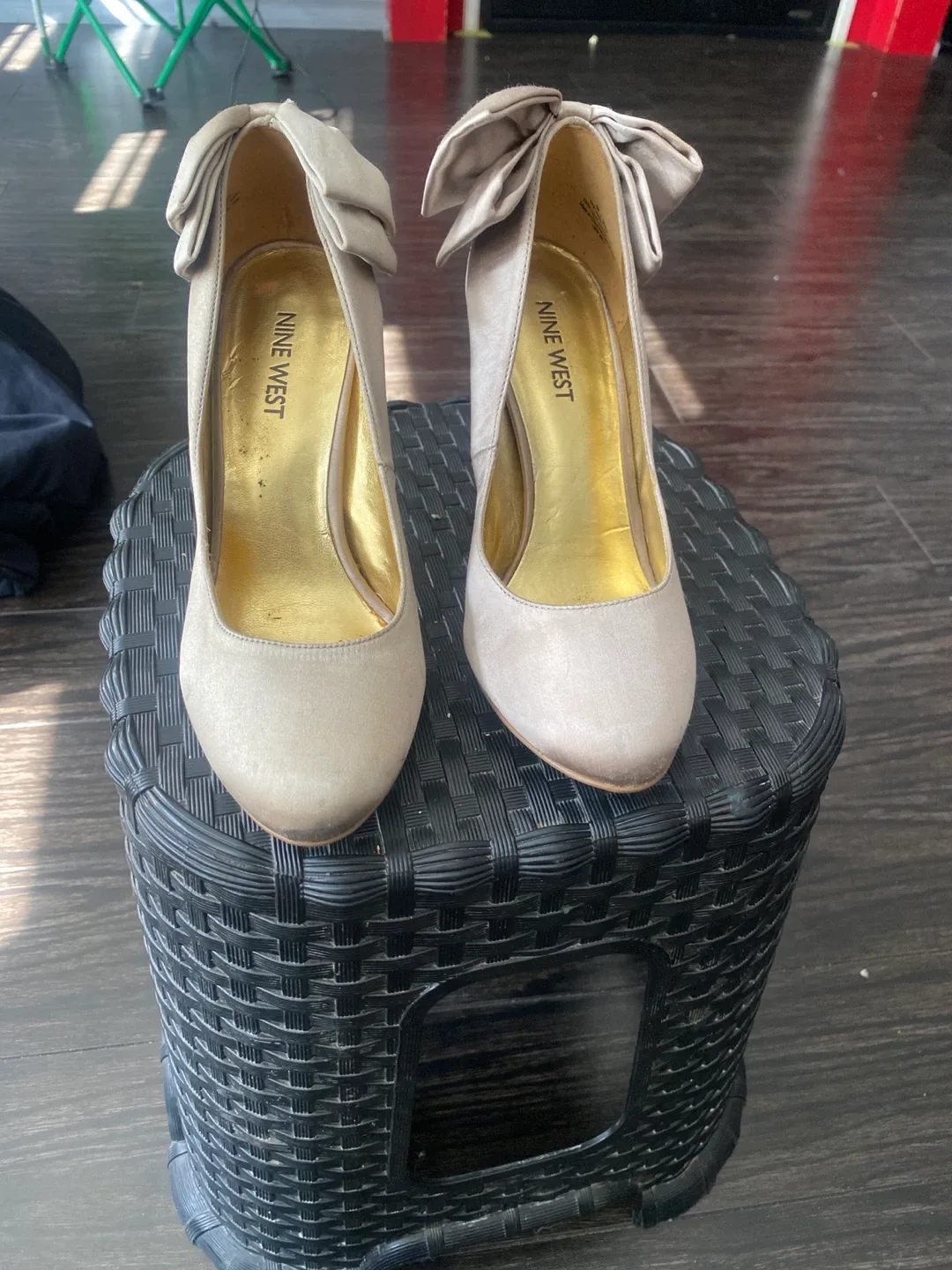 Nine West Heels, Size 6M thumbnail