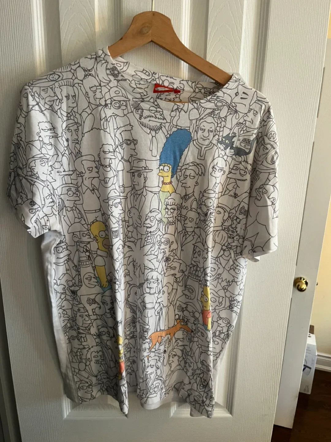 The Simpsons Graphic T-Shirt - Size L thumbnail