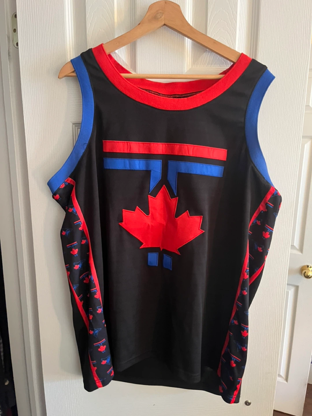 Toronto Bluejays Bassitt #40 basketball Jersey - XL