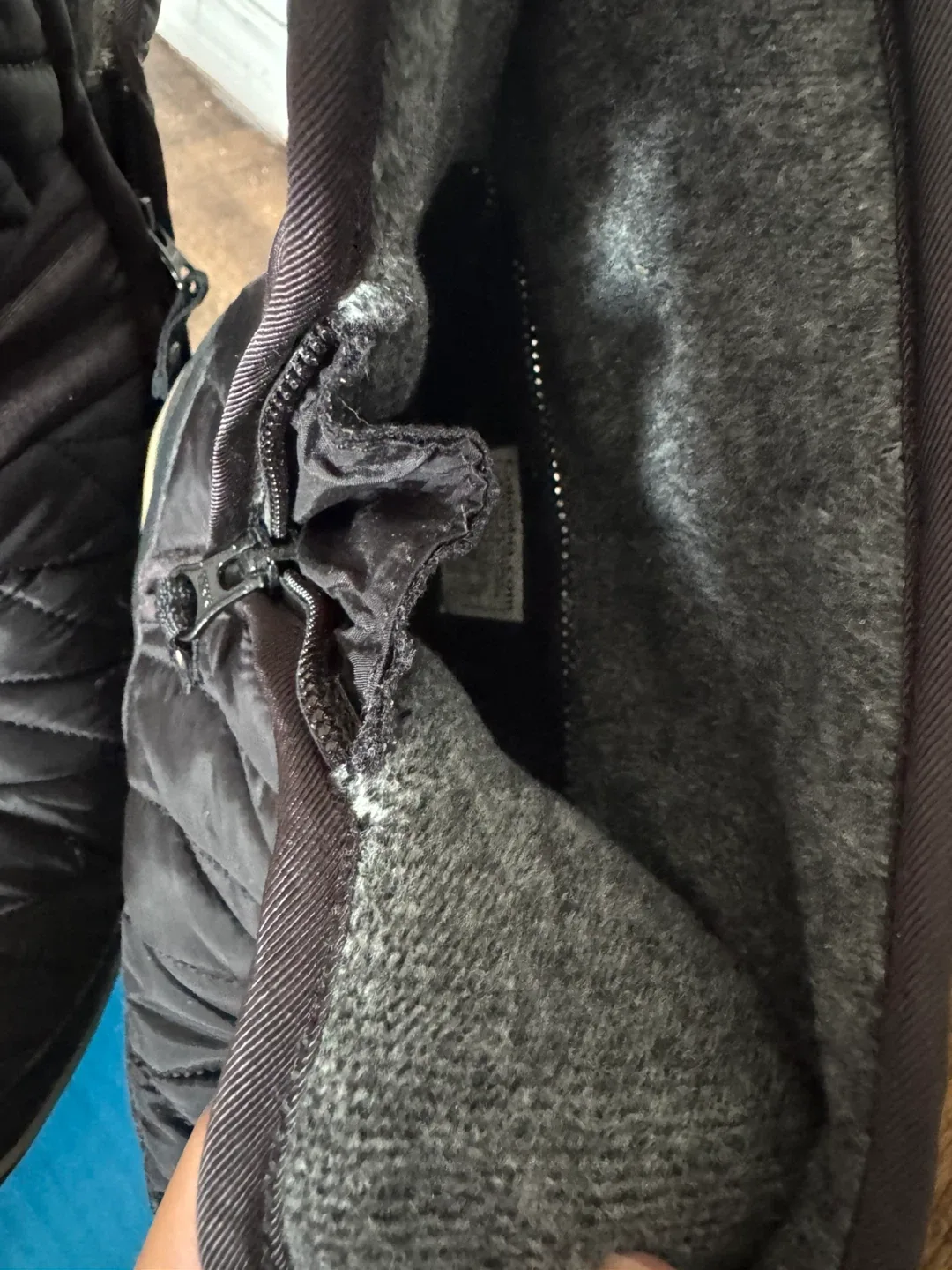 Columbia Heavenly Slip II Omni-Heat Boots - Women's Size 8 image indicator(4)