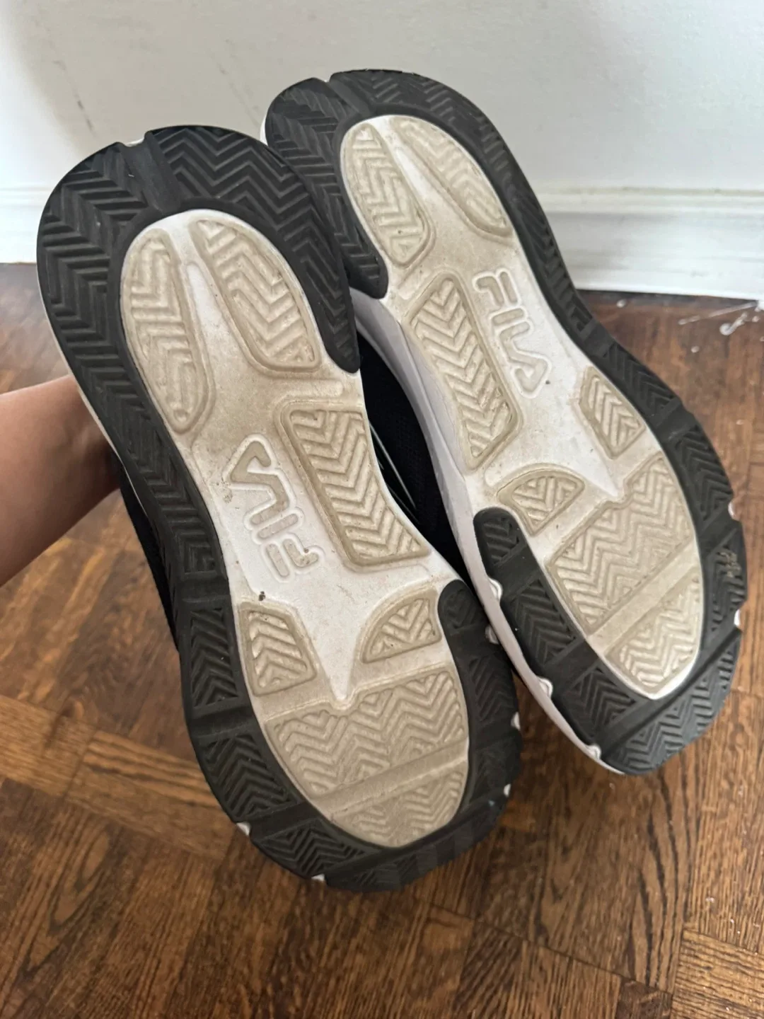 Fila Wind River Black Running Shoes - Size 11 image indicator(3)