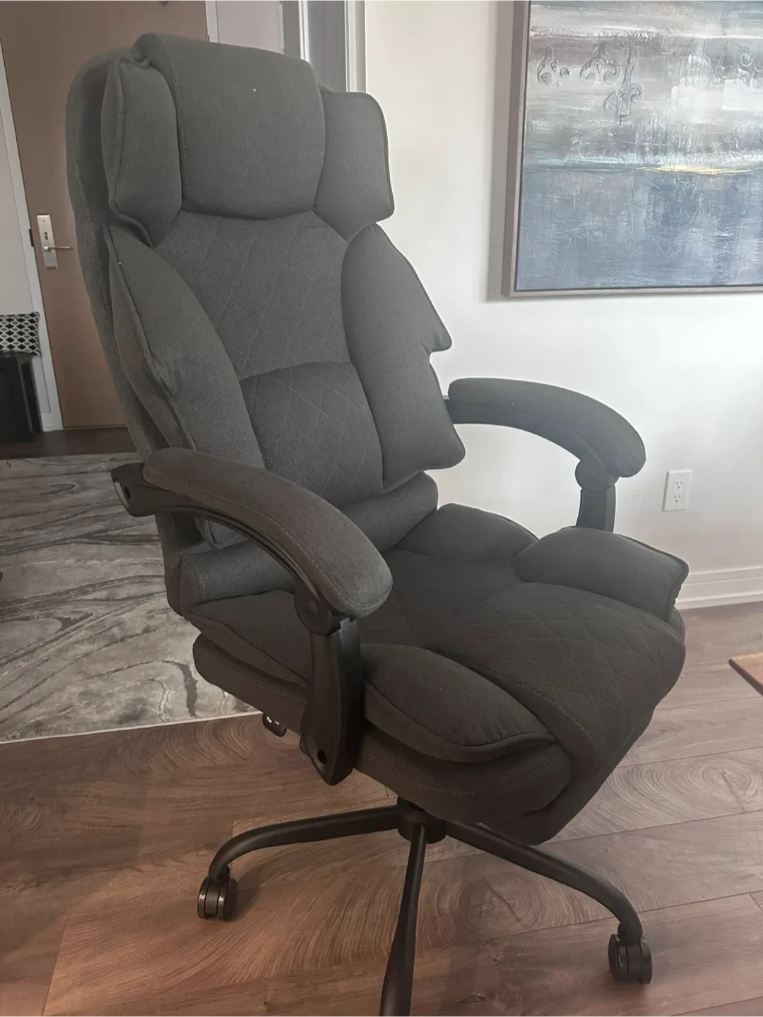 Grey Ergonomic Office Chair with Footrest image indicator(3)