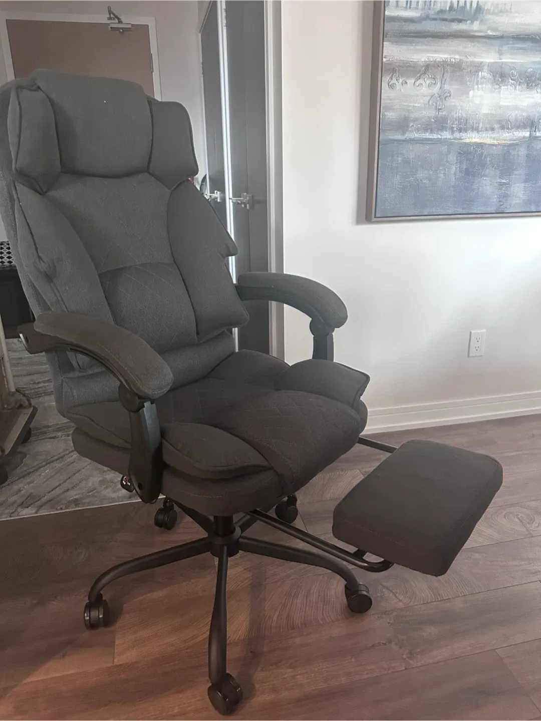 Grey Ergonomic Office Chair with Footrest image indicator(2)