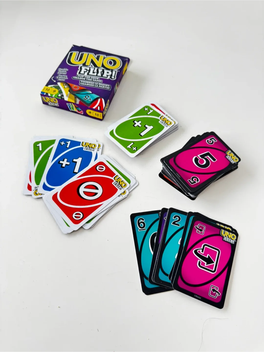 UNO Flip! Card Game thumbnail