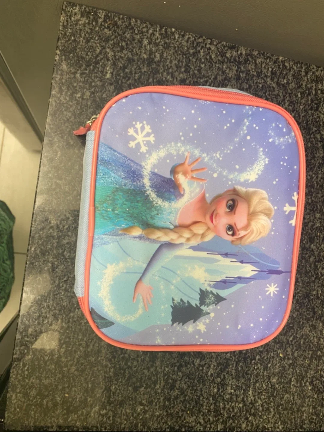 🥕Frozen Elsa Lunch Bag thumbnail