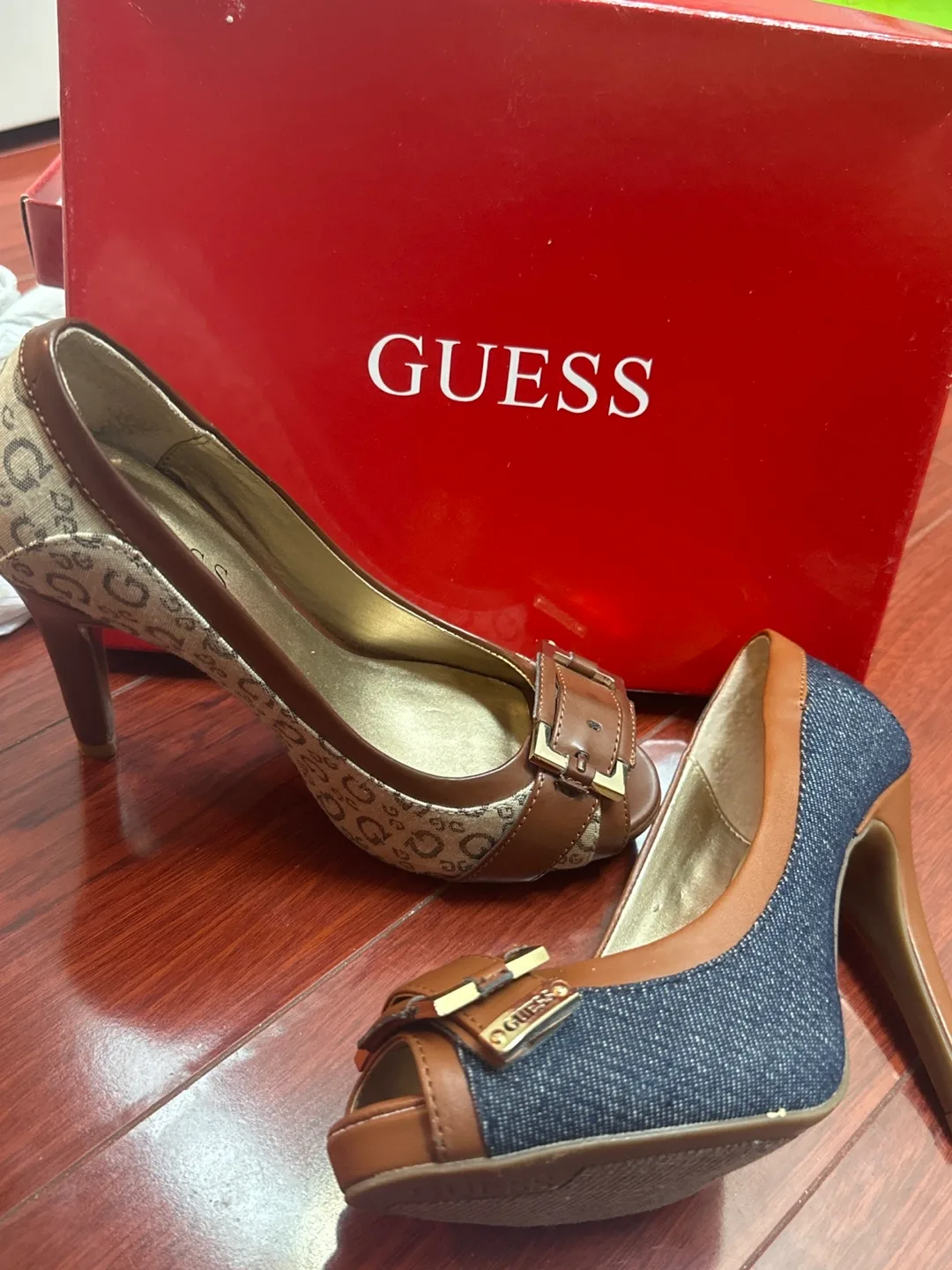 Guess GF MALEE2 Heels Size 5 (TWO SHOES) thumbnail