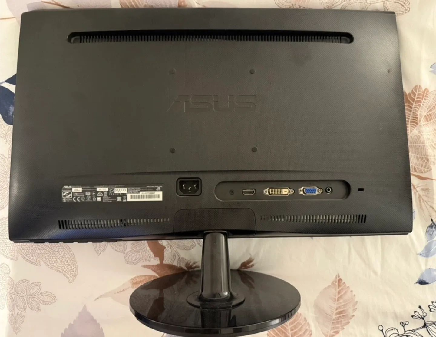 ASUS Monitor & Amazon Fire Stick 4K and Alexa image indicator(2)