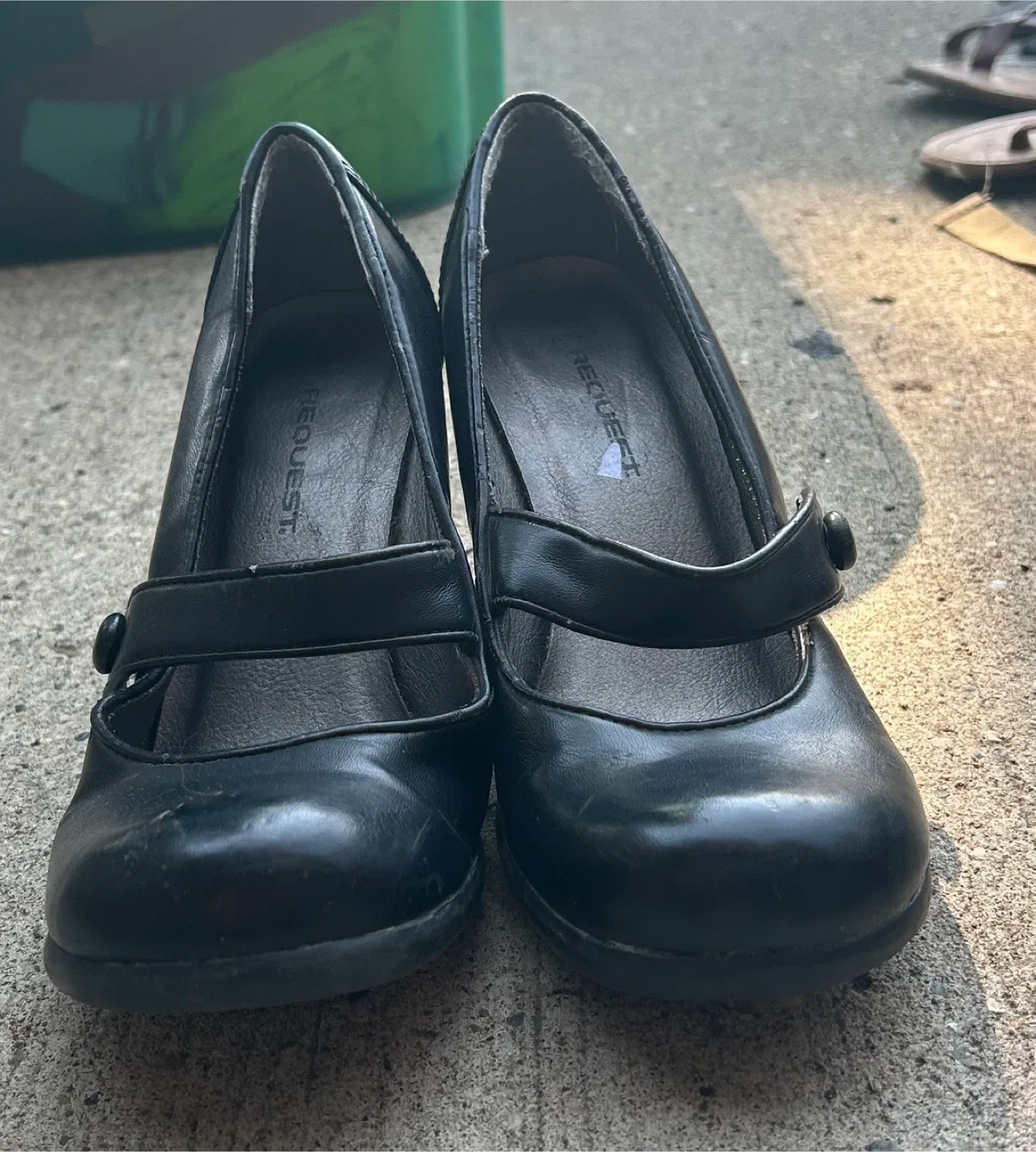 Black Mary Jane Heels thumbnail