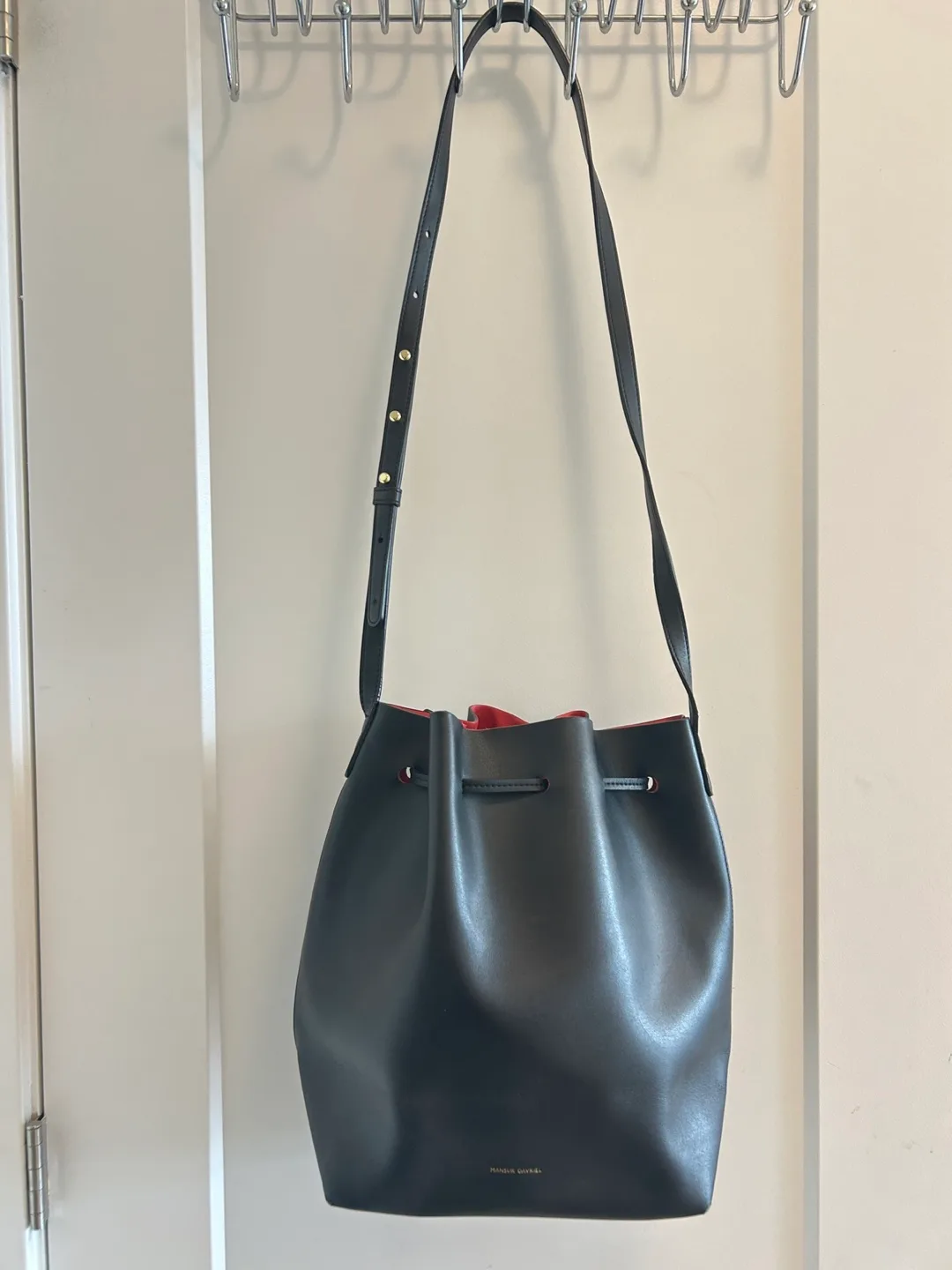 Mansur Gavriel ❤️🖤Black Leather Bucket Bag with Red Interior image indicator(5)