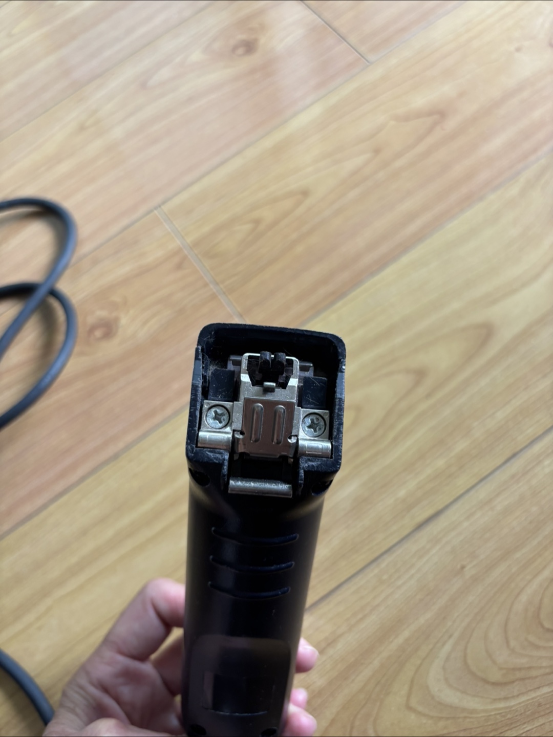 Andis AGC 2-Speed dog Clipper - photo 3