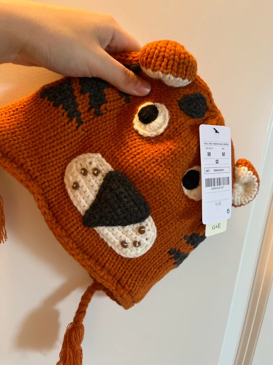 G&E Knitted Tiger Hat - Size M thumbnail