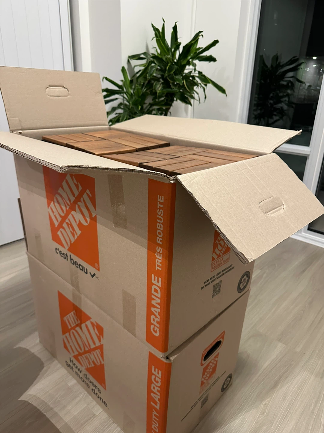 Wooden Deck Tiles - Home Depot - READ DESCRIPTION FOR FULL PRICE - photo 2