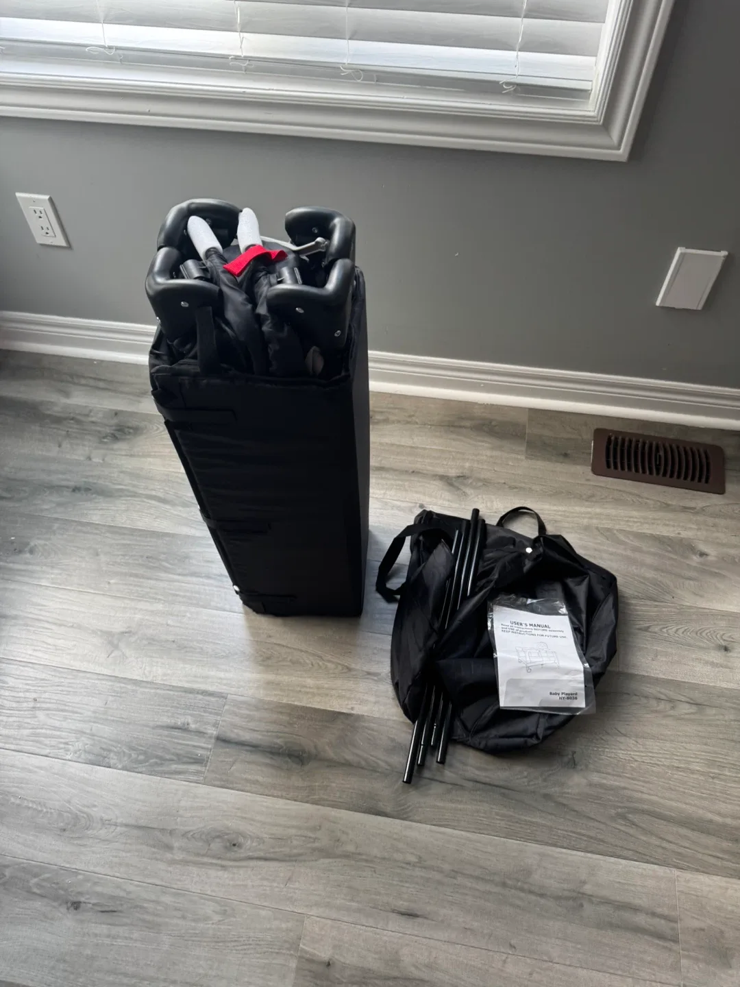 Baby Portable Playard/Crib image indicator(4)