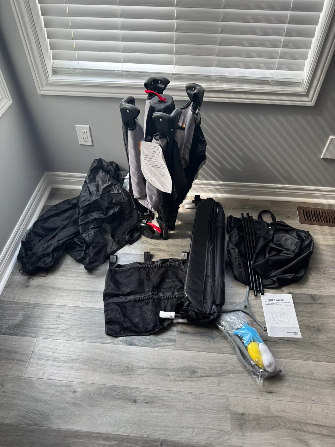 Baby Portable Playard/Crib image indicator(3)